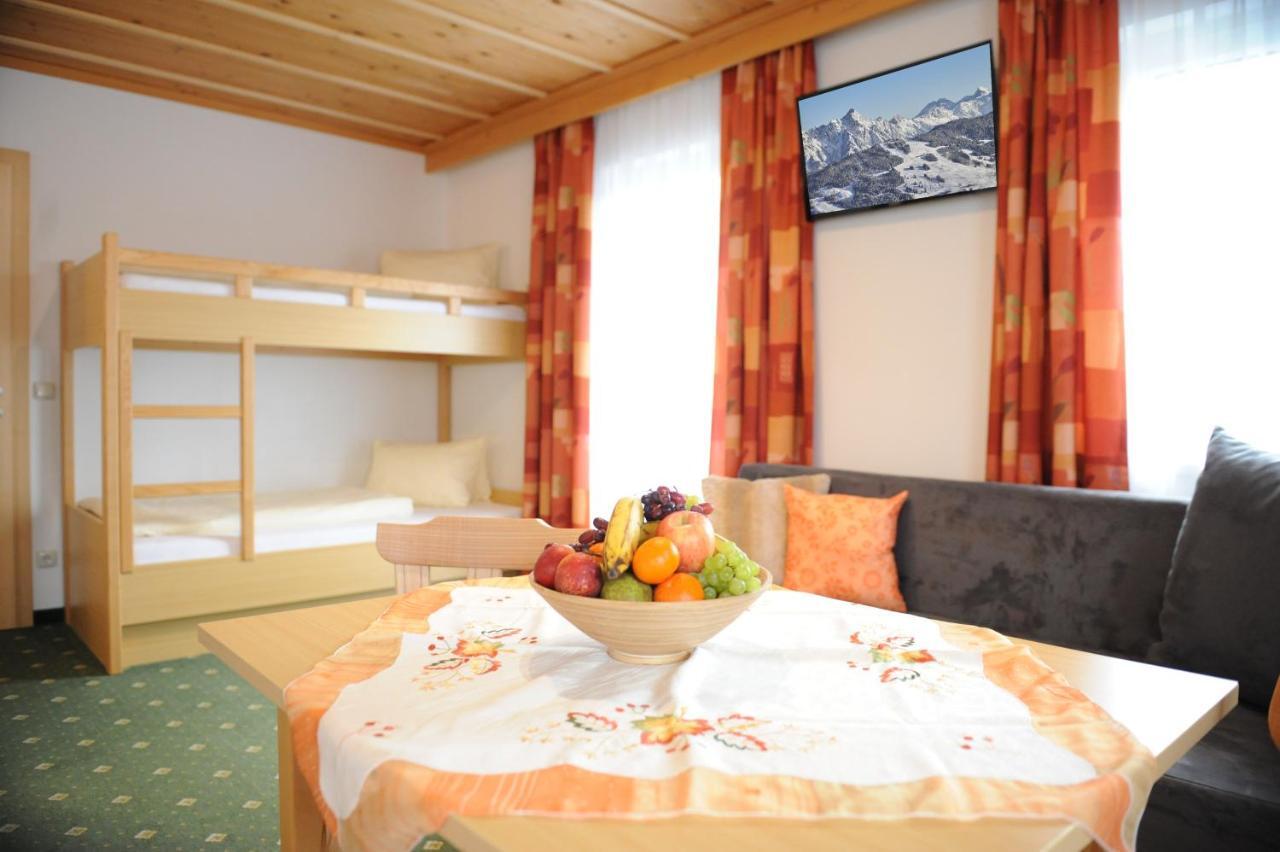 Gaestehaus Standardhaus Saalbach-Hinterglemm Ngoại thất bức ảnh